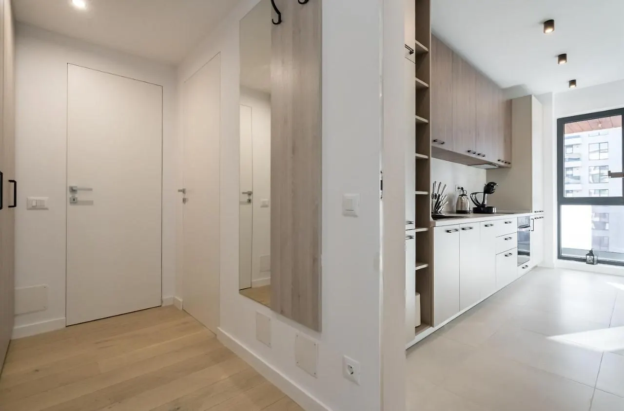Sunset Cozy Apartment Pipera Business Center Bucharest
