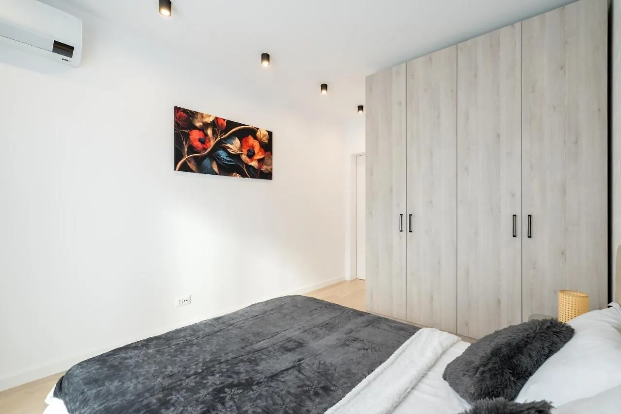 Sunset Cozy Apartment Pipera Business Center Bucharest 0*,