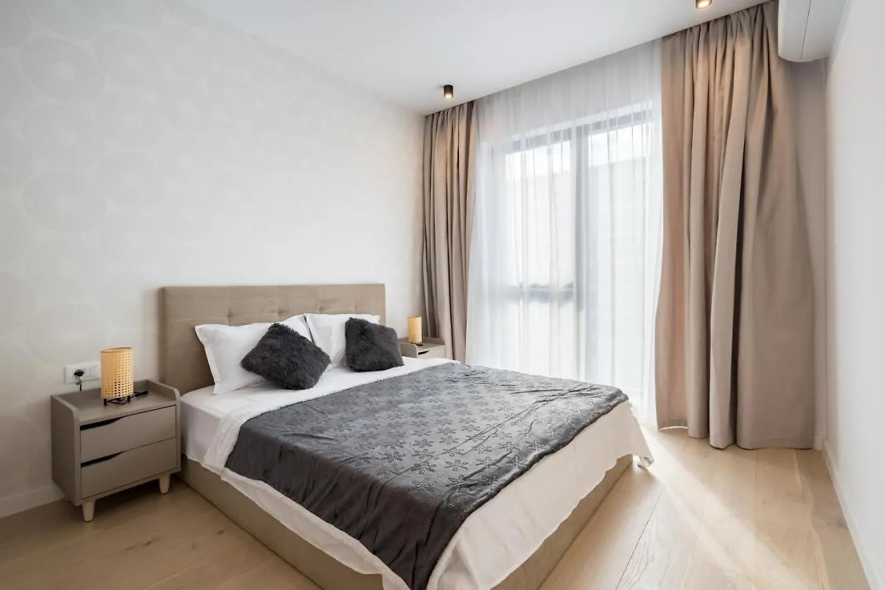 Sunset Cozy Apartment Pipera Business Center Bucharest